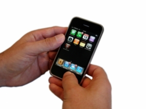 Facebook will für Handys noch schlanker werden (Foto: pixelio.de/Kigoo Images)