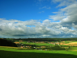 Vor allem in ländlichen Regionen gibt es Breitbandlücken (Foto: pixelio.de/Rainer Sturm)