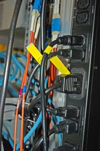 Stromfresser PC: Klare Kennzeichnung gefordert (Foto: pixelio.de, Paul-Georg Meister)