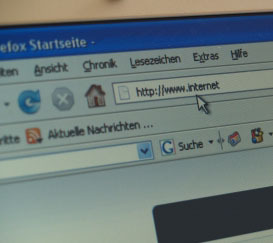 Adressen im Web: .at wird immer wertvoller (Foto: pixelio.de, tommyS)