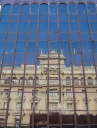 Spaniens Bankenlandschaft ordnet sich neu (Foto: pixelio.de, Viviane Bourkel)