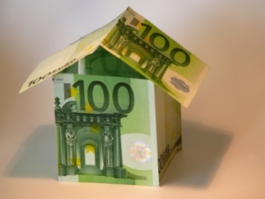 Institutionelle Investoren setzen auf Immobilien (Foto: pixelio.de, Kurt F. Domnik)