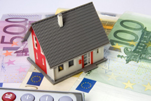 Baufinanzierung: Verbraucherkreditrichtlinie sorgt für Verwirrung (Foto: pixelio.de/Thorben Wengert)
