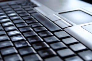 Laptop: Nachfrage auf hohem Niveau (Foto: aboutpixel.de, Tobias Wölki)