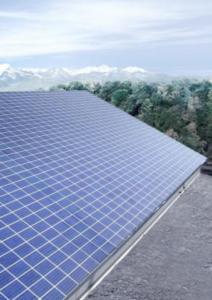 Dachintegrierte Solaranlage: Bereits 30 Prozent der Umsätze in Frankreich (Foto: Centrosolar)