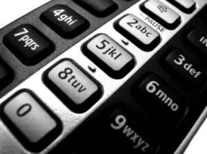 Handychips: Ein heiß umkämpfter Markt (Foto: pixelio.de / S.Hainz)