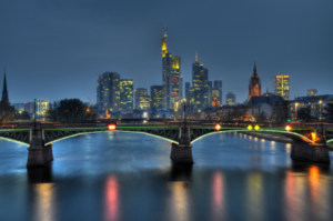 Beleuchtung: Deutsche Städte könnten sich viel sparen (Foto: www.pixelio.de / Michael Ottersbach)