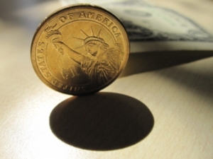 Dollar: Schrumpfende Erlöse bei MySpace (Foto: aboutpixel.de, Michael Dür)