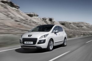 Der 3008: Soll bald auch als Diesel-Hybrid-Variante zur Verfügung stehen (Foto: Peugeot)