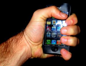 Kein Aprilscherz: Das Knet-Handy wird Realität (Foto: Flickr/Joey Hardwick)