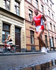 Marathon: Nur wer sich gut vorbereitet, tut dem Körper Gutes (Foto: aboutpixel.de/Schmid)