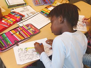 Schülerin: Schulbegeisterung von Einwanderern führt nicht zu guten Noten (Foto: pixelio.de/Schütz)