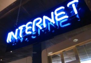 Internet: Immer mehr User bezahlen für Web-Content (Foto: aboutpixel.de, Rainer Sturm)