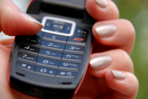 Handy: Umsatztreiber für Elektronikkonzerne (Foto: aboutpixel.de, Valentyna Chukhlyebova)