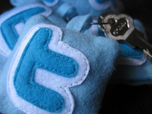 Twitter: Baut bei Firmen stark aus (Foto: flickr.com, Coletivo Mambembe)