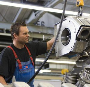 Tognum-Mitarbeiter: Daimler hat sein Ziel noch nicht am Haken (Foto: tognum.de)