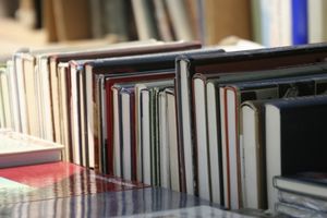 Bücher: Aus der Wolke zum Leser (Foto: aboutpixel.de, Sven Schneider)