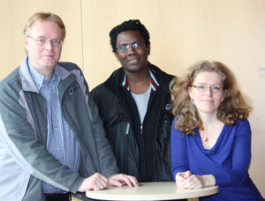 Jürgen Scheffran, Papa Sow und Elina Marmer (Foto: KlimaCampus)