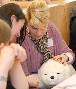 Studentinnen mit Studentinnen mit