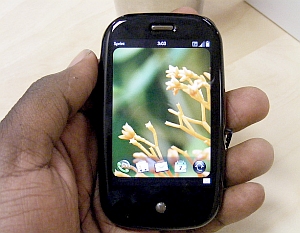 Smartphone: Herausforderung für die Augen (Foto: FlickrCC/Natta)