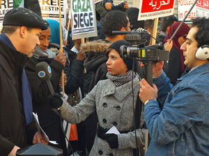 Reporter: Multimedial im Internet (Foto: flickr.com, internets_dairy) Reporter: Multimedial im Internet (Foto: flickr.com, internets_dairy)