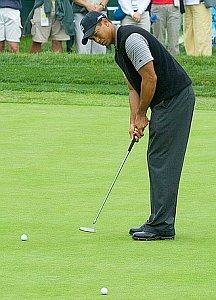 Tiger Woods: Selbstgespräche lassen besser golfen (Foto: FlickrCC/Jim Epler)
