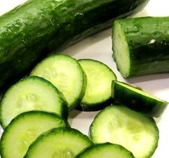 Gurken: Längst nicht als einziges Gemüse betroffen (Foto: pixelio.de, grey59)
