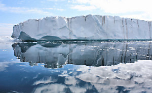 Eisberg: Fehlende Filter lassen Arktis schmelzen (Foto: FlickrCC/Zenino)