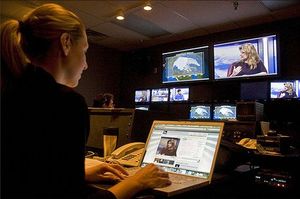Web vs. TV: Fernsehen bekommt zunehmend Konkurrenz (Foto: flickr.com, NASA GSFC)
