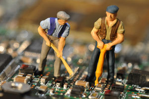 Angriffe: Cyber-Abwehrzentrum soll Attacken abwehren (Foto: aboutpixel.de/iro)