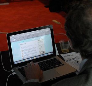 Twitter: Sucht weitere Einnahmequellen (Foto: flickr.com, Cary Byrd)