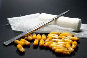 Skalpell: Hygiene bei Herstllung in der Kritik (Foto: aboutpixel.de/mp3_master)