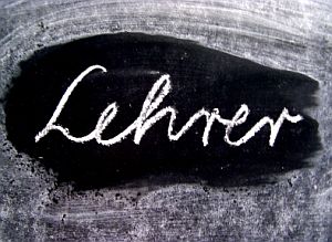 Lehrer: Weichenstellung für Pädagogik der Zukunft (Foto: pixelio.de/Knipseline) Lehrer: Weichenstellung für Pädagogik der Zukunft (Foto: pixelio.de/Knipseline)