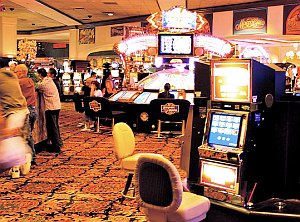 Spielhölle: Viele verlieren Logik und Kontrolle (Foto: FLickrCC/Bentetaro)