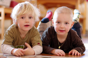 Kinder: Gerechtikeitssinn früh entwickelt (Foto: aboutpixel.de/Franz Mairinger)