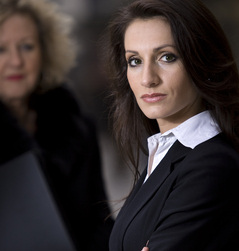 Angestellte: Thema Vereinbarkeit Job und Familie (Foto: aboutpixel.de/St.Petrat)