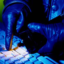 Hacker: Polizei ermittelt gegen Webseiten-Angriffe (Foto: flickr.com)