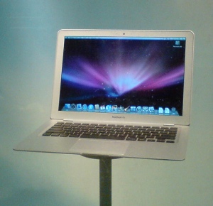 MacBook Air: 