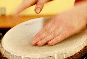 Trommel: Musik kann bei trüber Stimmung helfen (Foto: FlickrCC/Depolo)