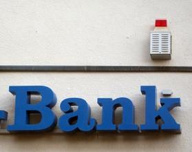 Bank: Farbwahl ist entscheidend (Foto: pixelio.de, Karl-Heinz Laube)