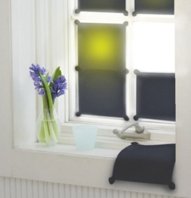 Stick-It: Transportable Solarelemente versorgen Gadgets (Foto: J. Yeo) Stick-It: Transportable Solarelemente versorgen Gadgets (Foto: J. Yeo)