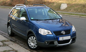 Auto: Kleinwagen bei Internetkunden beliebt (Foto: pixelio.de/Marco Gubka)