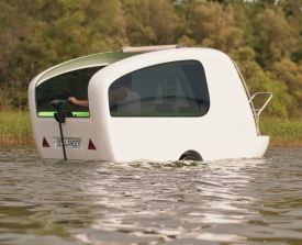 Sealander: Mit Elektromotor durch den See (Foto: sealander.de) Sealander: Mit Elektromotor durch den See (Foto: sealander.de)