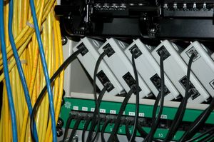 Server: Schwachpunkt IT-Verfügbarkeit (Foto: pixelio.de/ Paul-Georg Meister) Server: Schwachpunkt IT-Verfügbarkeit (Foto: pixelio.de/ Paul-Georg Meister)