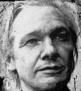 Assange-Bild: Persönlichkeits-Kult wird gepflegt (Foto: flickr, Thierry Ehrmann)
