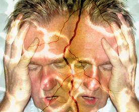 Schmerzen: Psychische Verfassung hat Einfluß (Foto: pixelio.de, G. Altmann)