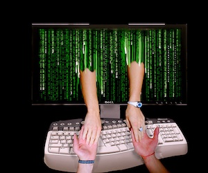 Liebe im Netz: Online-Dating ist heute Alltag (Foto: flickr.com/Don Hankins)