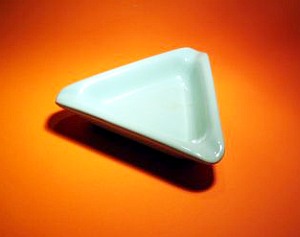 Leerer Aschenbecher: Erfolg braucht Wille und Therapie (Foto: aboutpixel/Wölki)