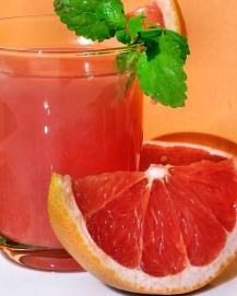 Pampelmuse: Forscher erklären Bittergeschmack (Foto: pixelio.de, gänseblümchen)