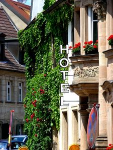 Hotel: HRS beteiligt sich an hotel.de (Foto: pixelio.de/Hartmut910) Hotel: HRS beteiligt sich an hotel.de (Foto: pixelio.de/Hartmut910)